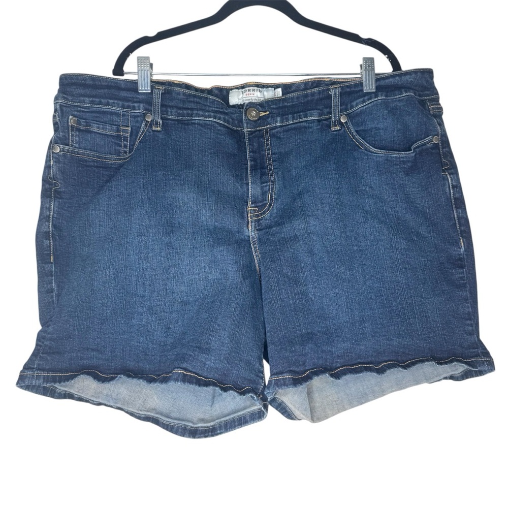 Torrid Perfect Boyfriend Vintage Stretch Mid Rise Jean Shorts Size 24